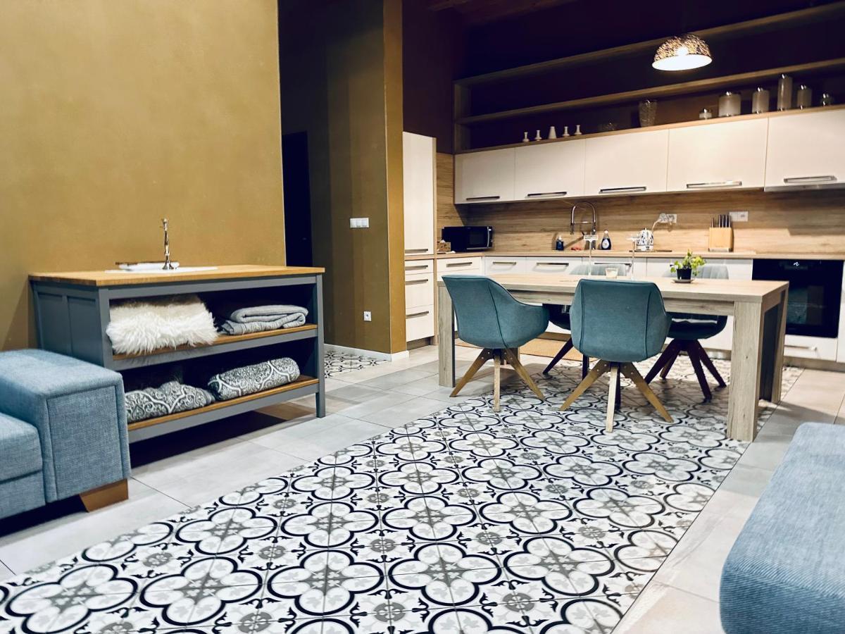 Clay Apartment Borik Virivka Len V Letnom Obdobi Жилина Екстериор снимка